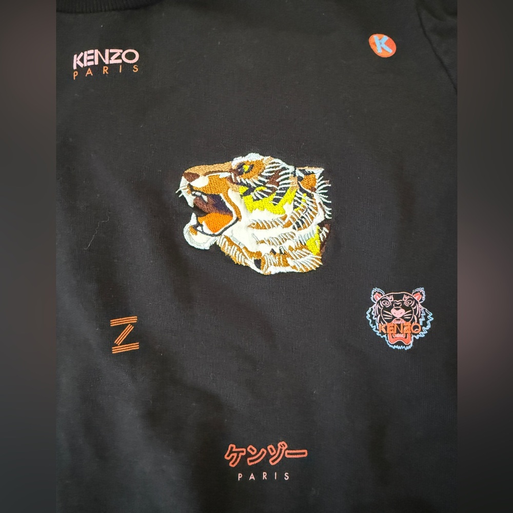 Kenzo Black Sweater with Colorful Embroidery - Picture 3 of 8